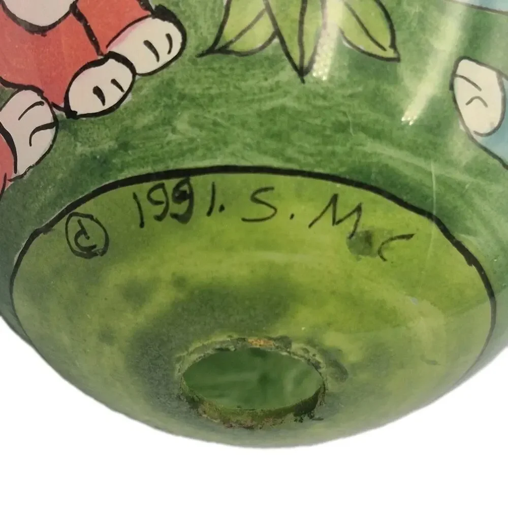 Vintage Reverse Painted Glass Egg with Adorable Cats Signed 3x1.5